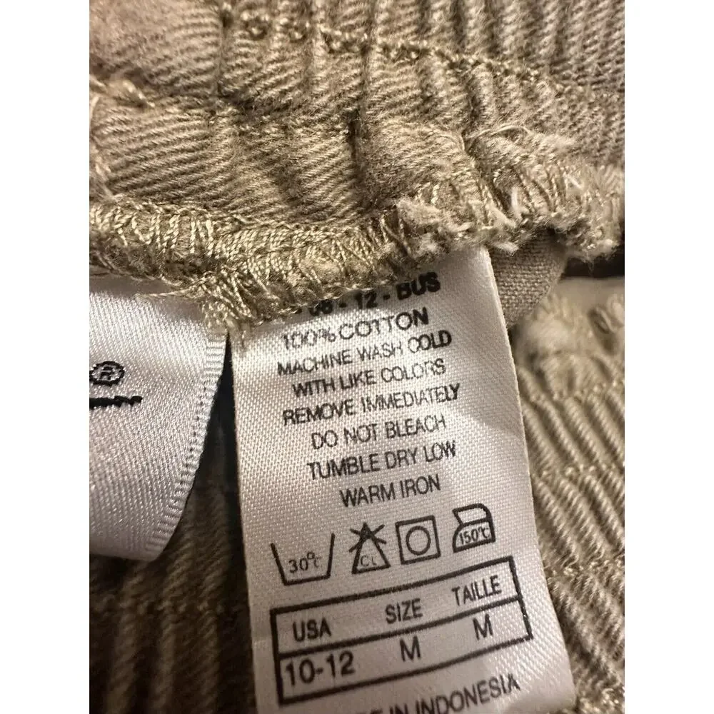 Vintage Nike Girls Size Medium Pull On Khaki Shorts Golf Walking Geometric Hem